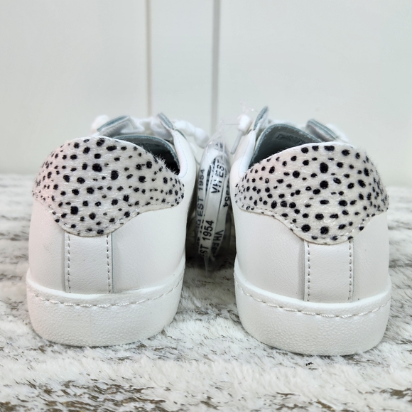 NWT Vintage Havana "Carla" White Cheetah Fur Low Top Sneakers Women's Size 8.5 - Picture 4 of 10